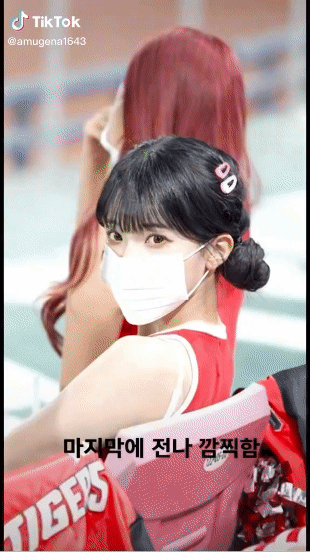 Download (1) (2).gif
