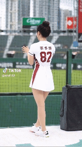 Download (4).gif